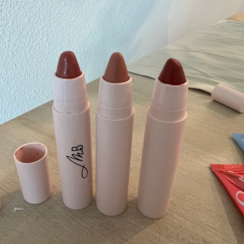 Monika blunder lipsticks set of 3